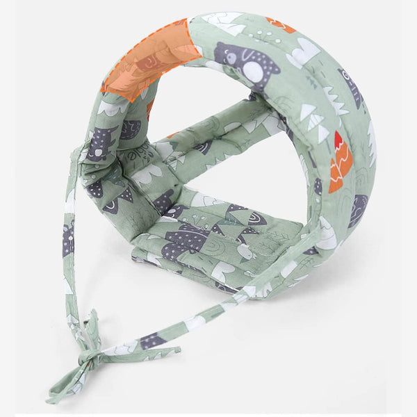 Baby head protection helmet by 7AGAT with 360° soft cotton padding, cartoon design, for crawling and walking safety.