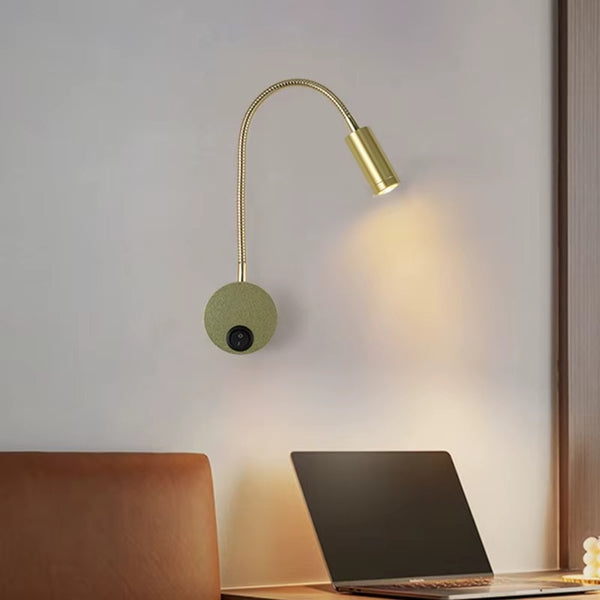 7AGAT modern LED wall reading light with gold finish, flexible gooseneck, on/off switch, ideal for bedroom, study, or task lighting.