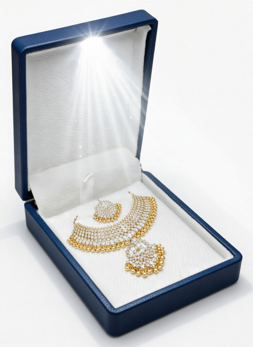 Luxury octagonal LED jewelry box by 7AGAT with space for necklaces, earrings, perfect for proposals and anniversaries.