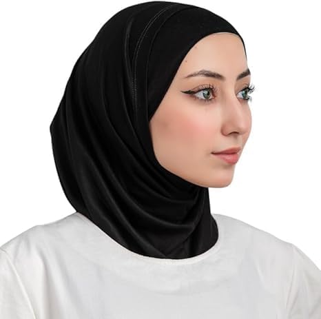 Black women's 2-piece hijab with bonnet bandana made of breathable, stretchy fabric from 7AGAT, designed for hair protection.