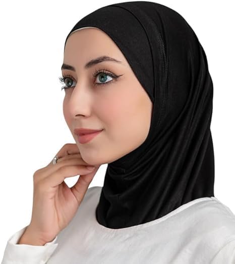 Black women's 2-piece hijab with bonnet bandana from 7AGAT, featuring breathable, stretchy fabric for hair protection and comfort.