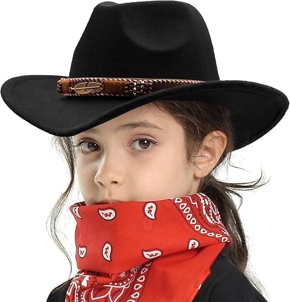 7AGAT multipurpose bandana scarf worn as head wrap, neck cover, or face mask, made of lightweight fabric, unisex accessory.