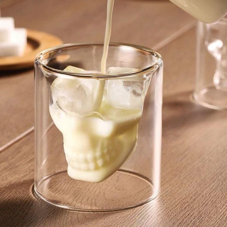 Double wall skull-shaped glass cup by 7AGAT, heat-resistant borosilicate, perfect for hot or cold espresso, coffee, or tea.