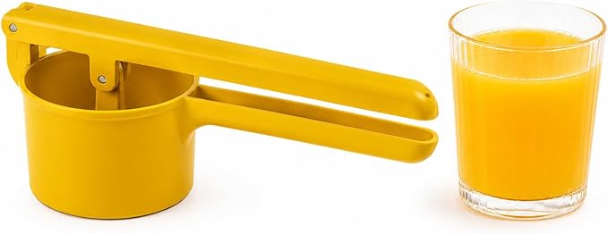 Stainless steel manual citrus juicer by 7AGAT with seed and pulp separation, lightweight and portable for oranges, lemons, and limes.
