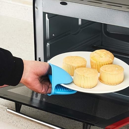 Set of 2 multicolor silicone pinch mitts for heat-resistant, non-slip handling during cooking and baking.