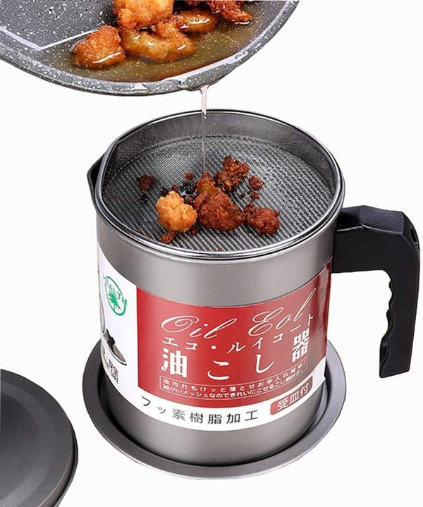 Stainless steel 1.4L oil strainer pot with fine mesh filter for frying oil and cooking grease, designed by 7AGAT Shopping.