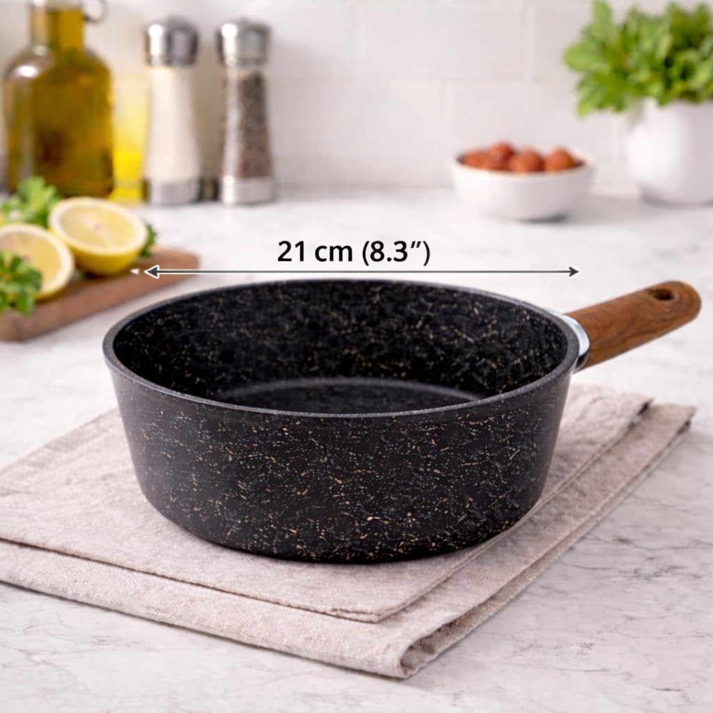 7AGAT non-stick saucepan with wooden handle, granite speckled coating, ideal for sauces, soups, and pasta cooking.