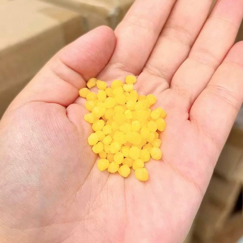 7AGAT laundry scent booster beads in a 220g package, designed to add long-lasting fabric fragrance to laundry.