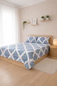 7AGAT bed sheet set with pillowcases in soft, comfortable fabric, perfect for easy-care, machine washable bedding.