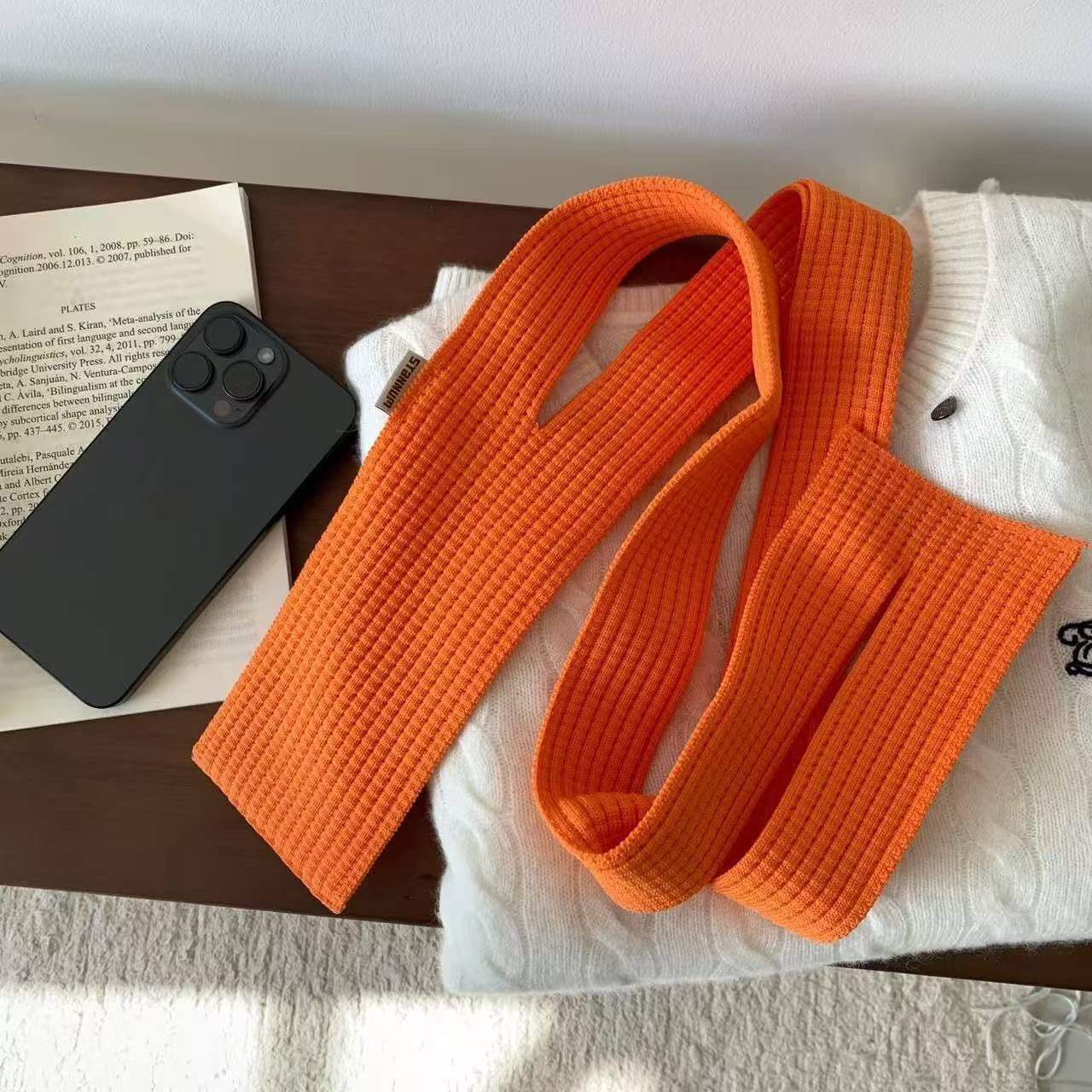7AGAT universal phone pocket strap, 80cm hands-free lanyard for smartphones, crossbody and neck carrying accessory.