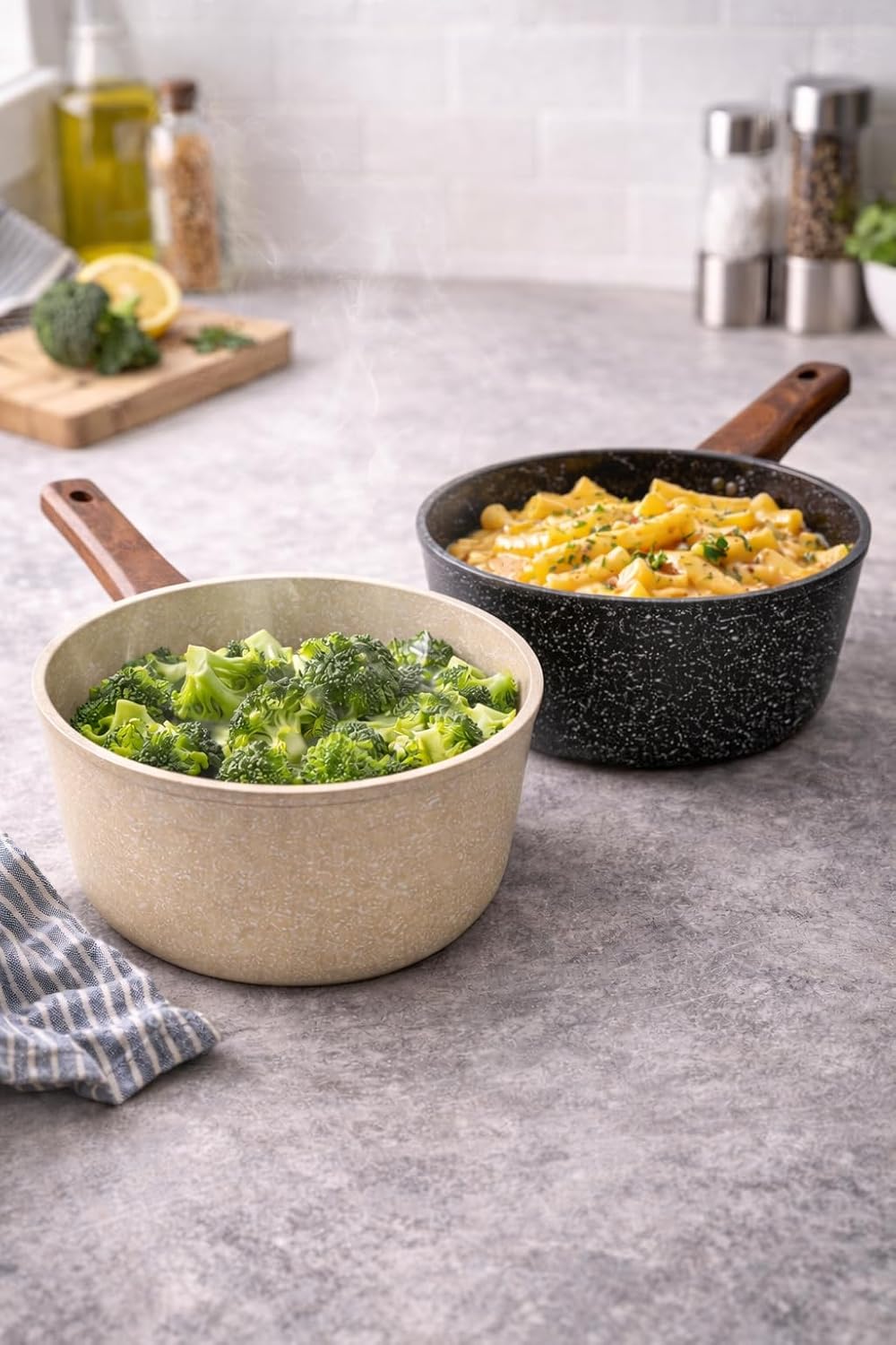 7AGAT non-stick saucepan with wooden handle, granite speckled coating, suitable for sauce, soup, and pasta cooking.