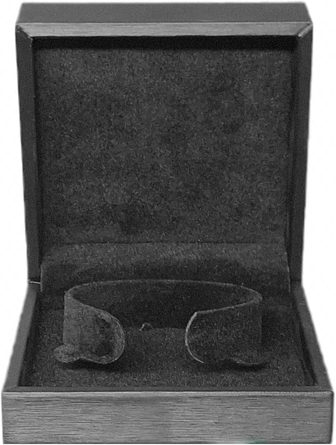 7AGAT leather velvet jewelry box with compartments for bracelets, necklaces, rings, and watches in black and other colors.