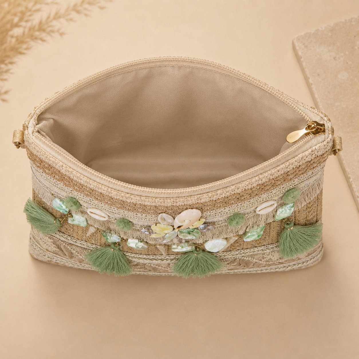 Women’s Handmade Woven Straw Clutch Bag with Gold Chain Straps, Shoulder and Hand Carry Bag