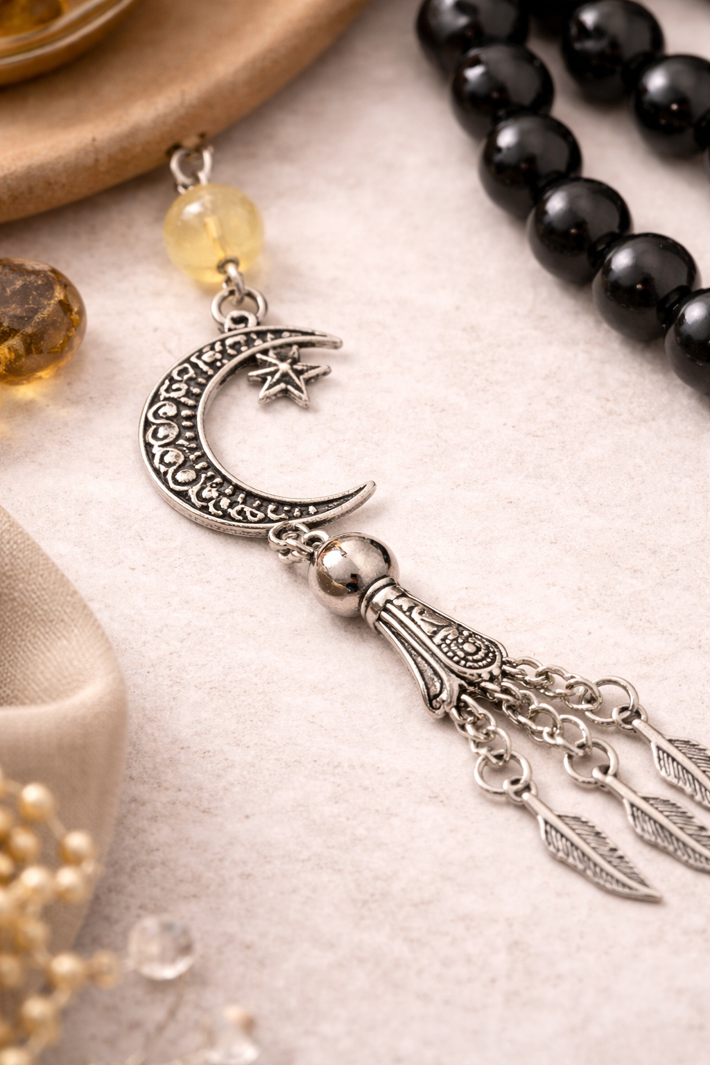 Handmade rosary with agate and natural stones, featuring beads and a cross, ideal for prayer and meditation.