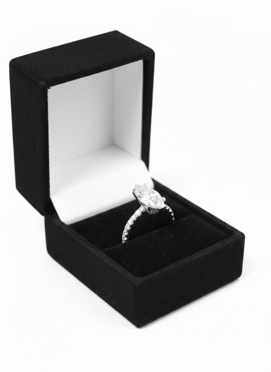 7AGAT luxury velvet jewelry box with satin interior displaying rings, necklaces, and bracelets for elegant gift presentations.
