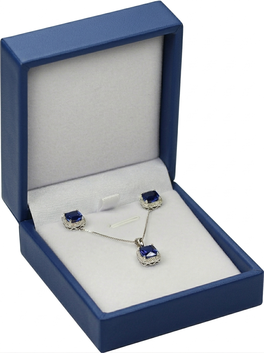 7AGAT Elegance Leather and velvet jewelry gift box with compartments for necklaces, bracelets, and jewelry sets.