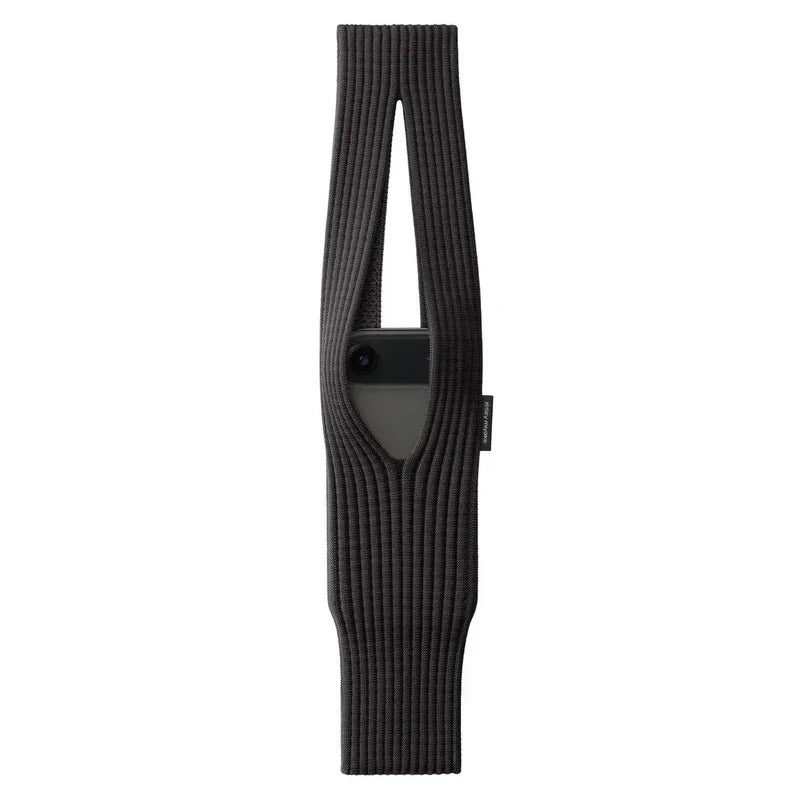 7AGAT universal phone pocket strap for smartphones, 80cm hands-free lanyard, crossbody and neck carrying accessory for iPhone.