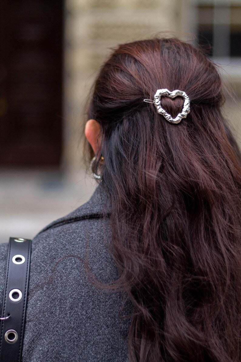 2Pcs Metal Hair Barrette Clips for Women and Girls, Elegant Hair Accessories for Daily Wear, Parties, and Special Occasions