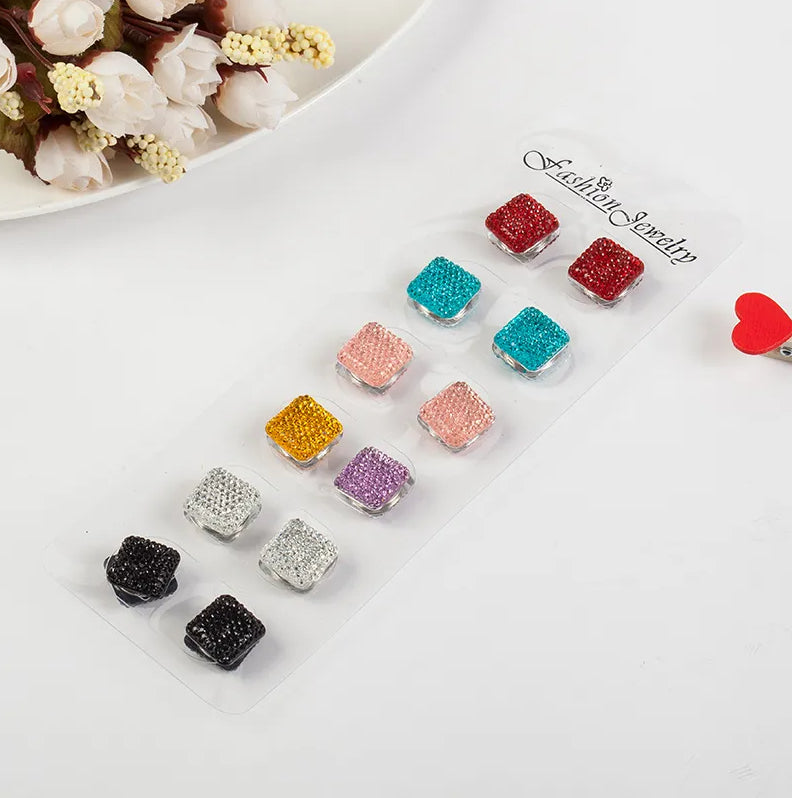 Set of two 7AGAT magnetic hijab pins with strong hold, metal scarf magnets, designed to secure hijabs without damage.